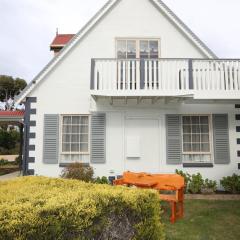 Swansea Cottages & Lodge Suites