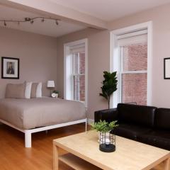 Stylish Downtown Studio in the SouthEnd, C.Ave# 2