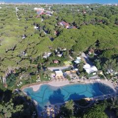 Le Esperidi Camping Ecoresort