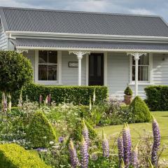 Laurella Cottage