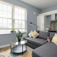 Arena Apartments - Stylish and Homely Apartments by the Ice Arena with Parking