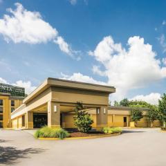 Garner Hotel Glen Burnie BWI Airport Area by IHG