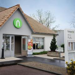 里昂东圣艾修伯里机场钟楼酒店