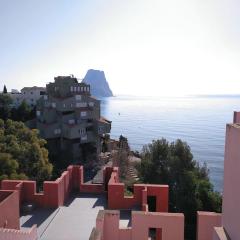 Estudio en la Muralla roja