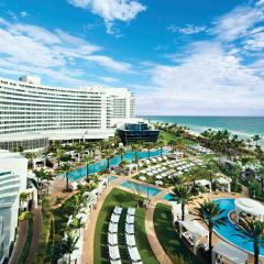 迈阿密海滩枫丹白露酒店