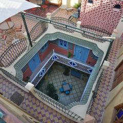 马拉喀什艾莎摩洛哥传统庭院住宅