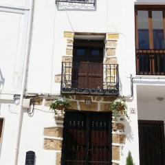 Gemütliches Altstadthaus am Kirchplatz in Calpe