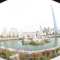 湖畔旅游酒店