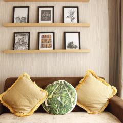 Classic 2BR Apartment At Gateway Pasteur near Exit Toll By Travelio
