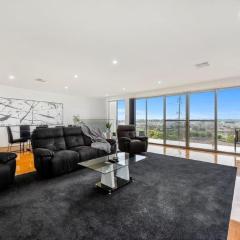 BENGALEE EXECUTIVE TOWNHOUSE- MODERN & STYLISH