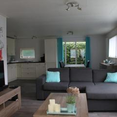 Modern, compleet en recreatief chalet 22-15