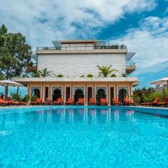 Luxury Apartment in Dreamland Oasis