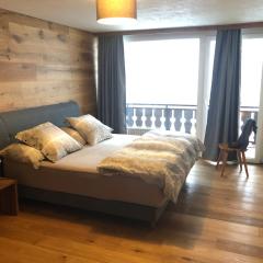 Laax Flims Luxury Large apartment near Rock Resort