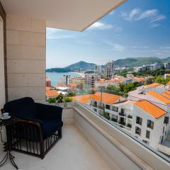 Apartment with sea view