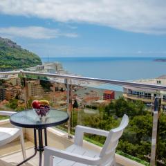 Sunset Cove Apartment