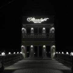 Moonlight Hotel