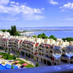 Апартаменти Варна Саут на плажа - Varna South Apartments on the beach