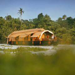 Spice Coast Cruises - Houseboat