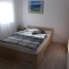 Eltinger Studio Apartment