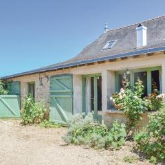 Stunning Home In St Jean Des Mauvrets With Kitchen