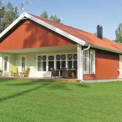 Stunning home in Vittaryd with 4 Bedrooms, Sauna and WiFi