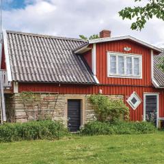 Lovely Home In Löttorp With Wifi