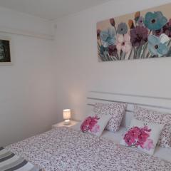 Flower Double Room SPLIT - Dugopolje