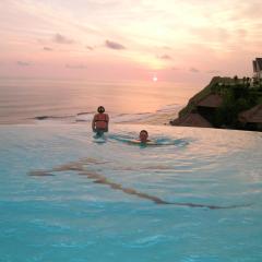 TOP 5 star BALI RESORT Dream VILLA 2 bedrooms within