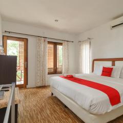 RedDoorz Syariah at Sumur Tiga Beach Sabang Aceh
