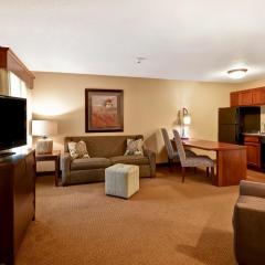 GrandStay Hotel & Suites La Crosse