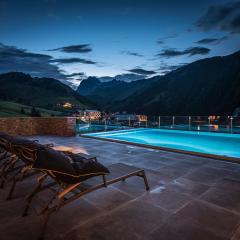 AlpenParks Hotel & Apartment Arlberg Warth mit Pool