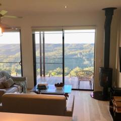 Scandinavian Cabin - Maleny - One Bedroom