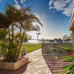 API Pelican Beach Front Apartments Kalbarri