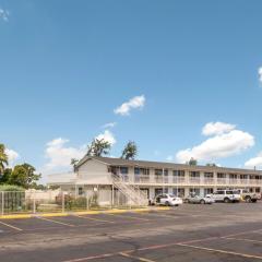 沃思堡学院6号汽车旅馆 