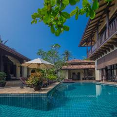 Sergeant House Boutique Villa & Private Beach