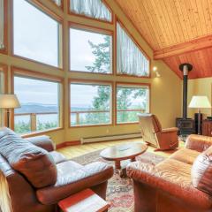 2 Bed 2 Bath Vacation home in Orcas Island