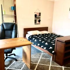 Budget Clayton Homestay