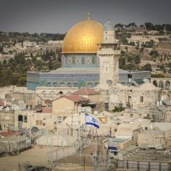 Western Wall Luxury House