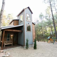 Fireside Creek Luxury Cabin
