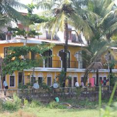 Country View Cottage Colva