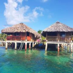 San Blas Islands - Private Cabin Over-the-Ocean + Meals + Island Tours