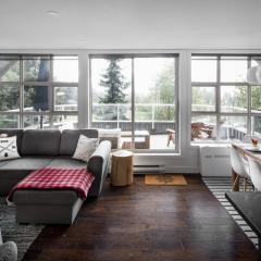 THE LOOKOUT PENTHOUSE // a luxe suite in Whistler