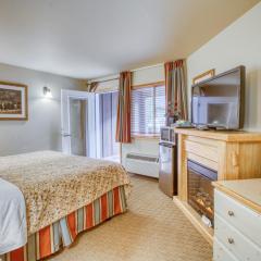 Icicle Village Resort 402: Juniper Studio