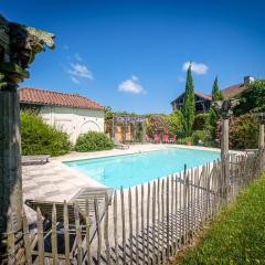 Beautiful farmhouse with private pool