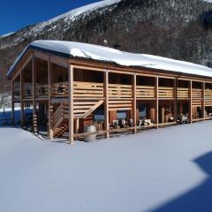 La Tresenda Hotel and Mountain Farm