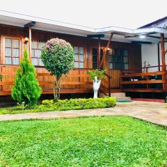 CHALET TARAPOTO