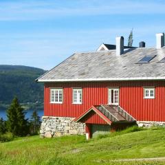 Four-Bedroom Holiday home in Follafoss