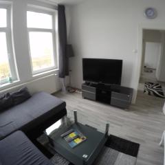 Clean & Central 2 Room Apartment 50m²