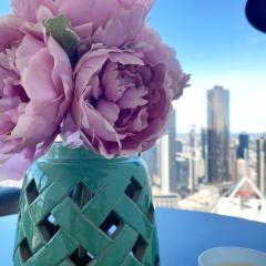 45th Floor! Fabulous View 2B2B SKY Stay On Collins