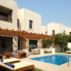 Dubai Creek Club Villas